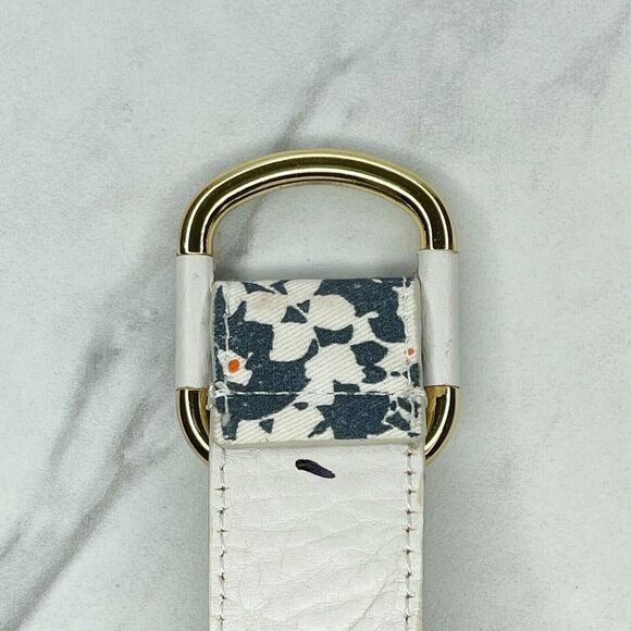 White and Floral Reversible Belt Size XS - Picture 3 of 8